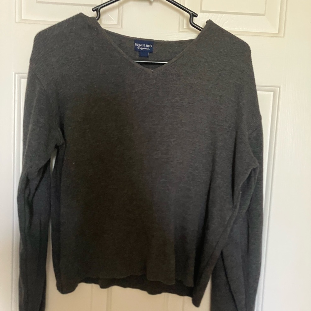 Original Bugle Boy Charcoal V-Neck Sweater Large kids